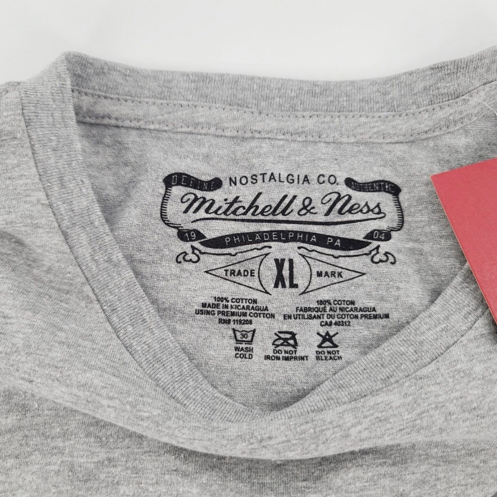 Mitchell & Ness Cooperstown Collection Gray Yankees T shirt. With tags. - Picture 5 of 5